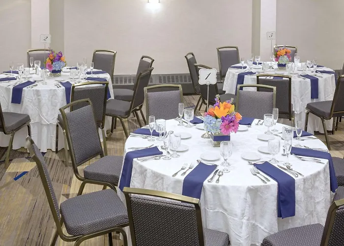 Doubletree By Hilton Boston-Rockland